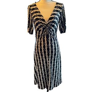 Donna Morgan Women’s (6) Black and White Stretch Dress